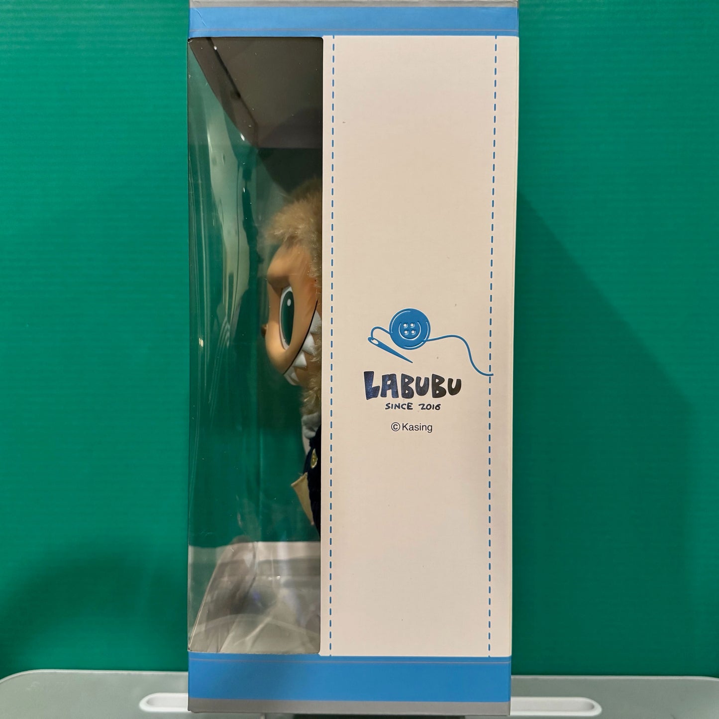 LABUBU Time to Chill - Vinyl Plush Toy